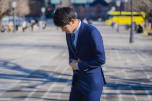 ストレスで胃が痛い